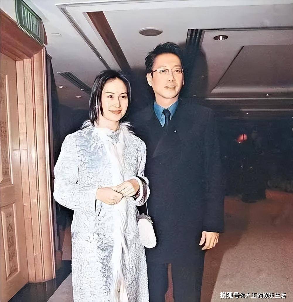 何超琼的网名叫"偏偏喜欢你",这是昔日爱人陈百强,送给她的歌