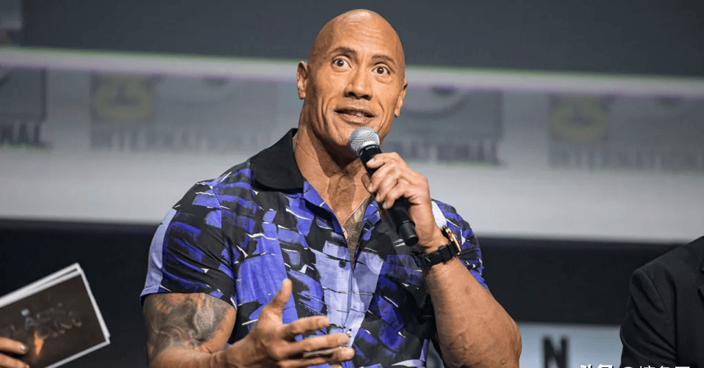 原创结束争议巨石强森透露摔角狂热原始计划为捧科迪牺牲巨大