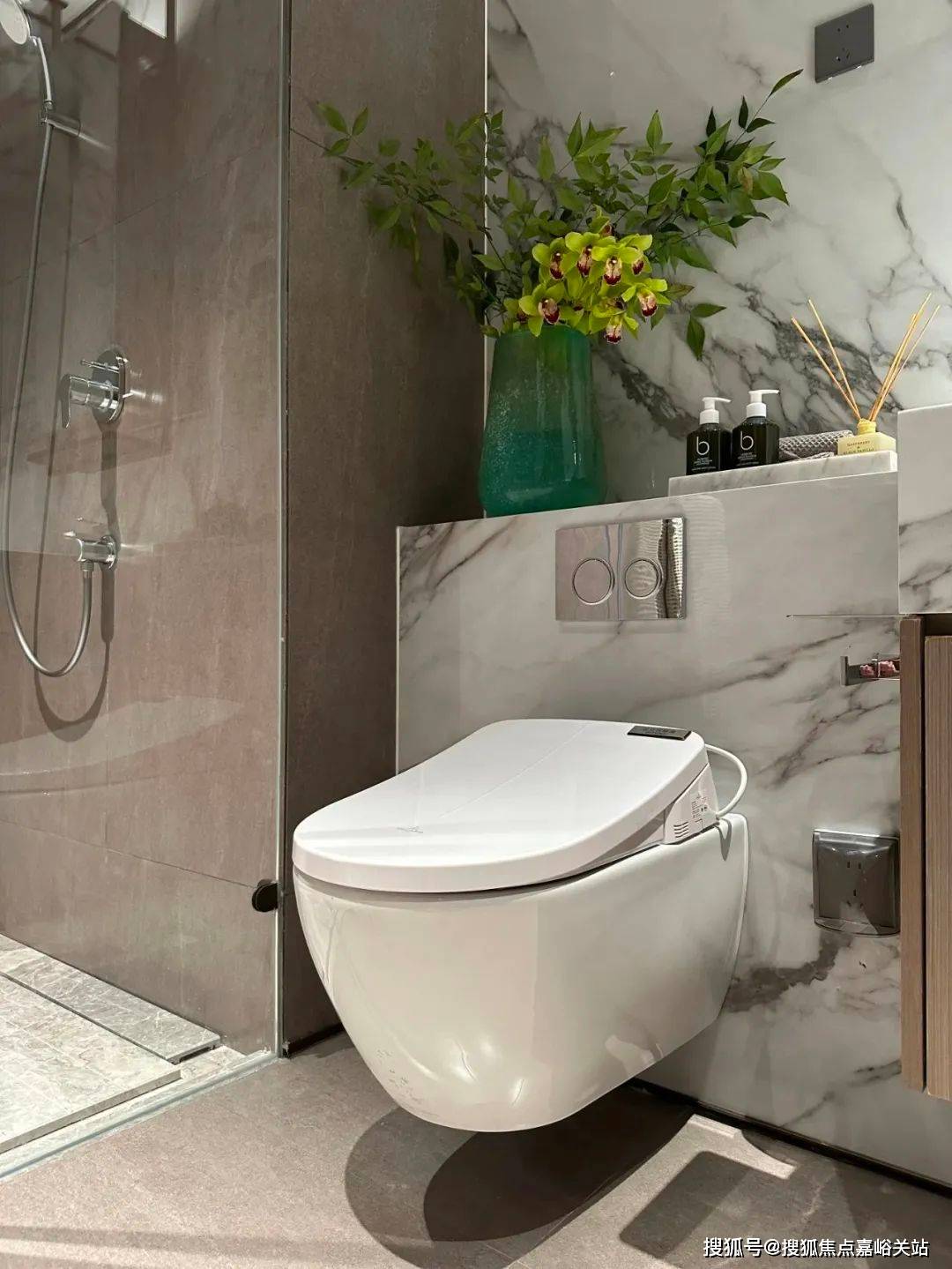 东外滩顶豪缦云上海三期全新建面202323㎡精装均价121万㎡附一房一价