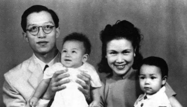 原创他被捕入狱妻子改嫁给好友两人相逢妻子一句话让他死心