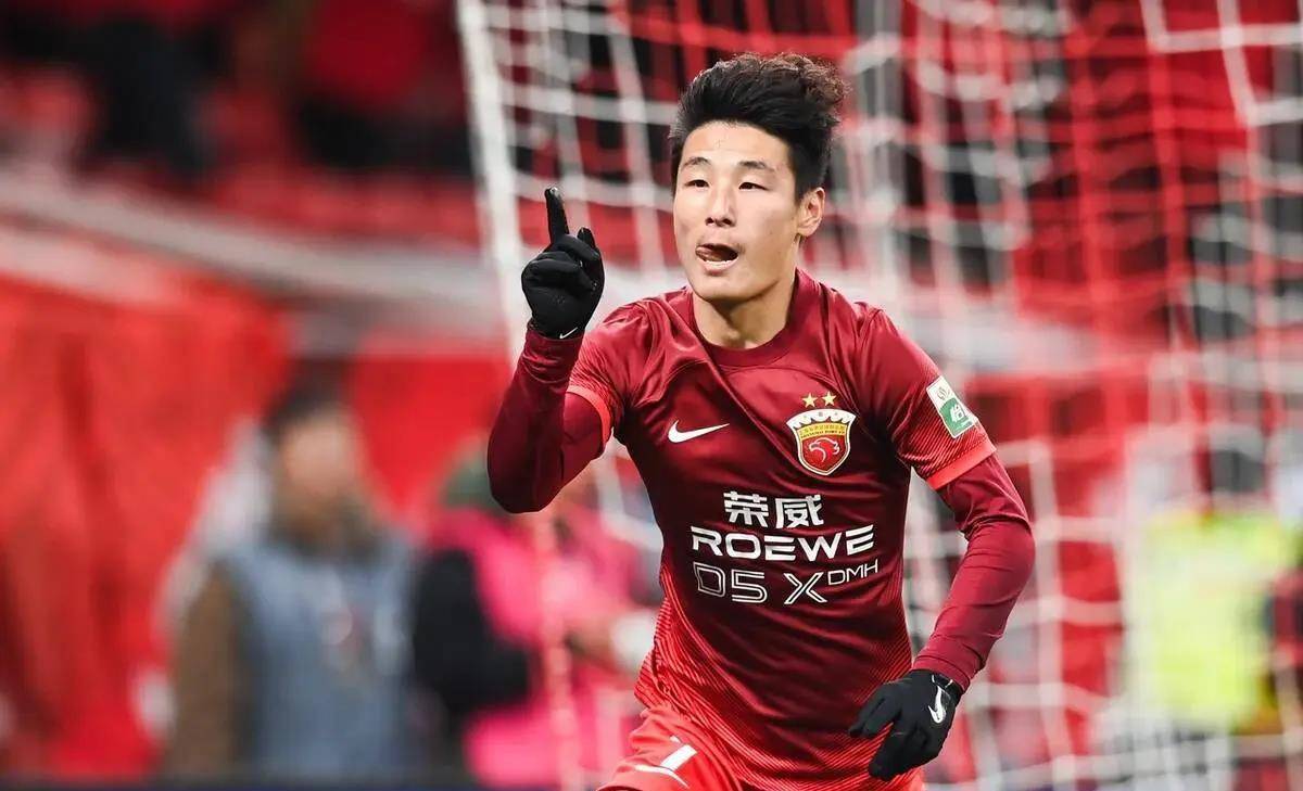 足坛巨星武磊缔造奇迹,神级进球荣膺fifa十年佳作_足球_国际足联_球员