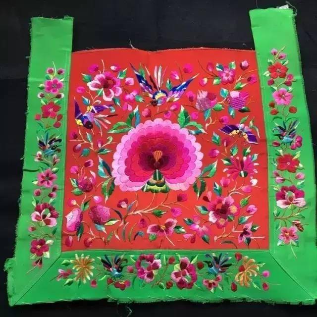 花西子里的纺织非遗苗绣上