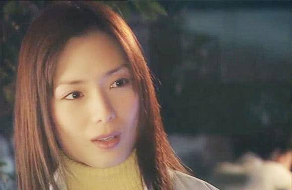 曾是新加坡三美之一破产抑郁瘦成纸片人今43岁不惧做单亲妈妈