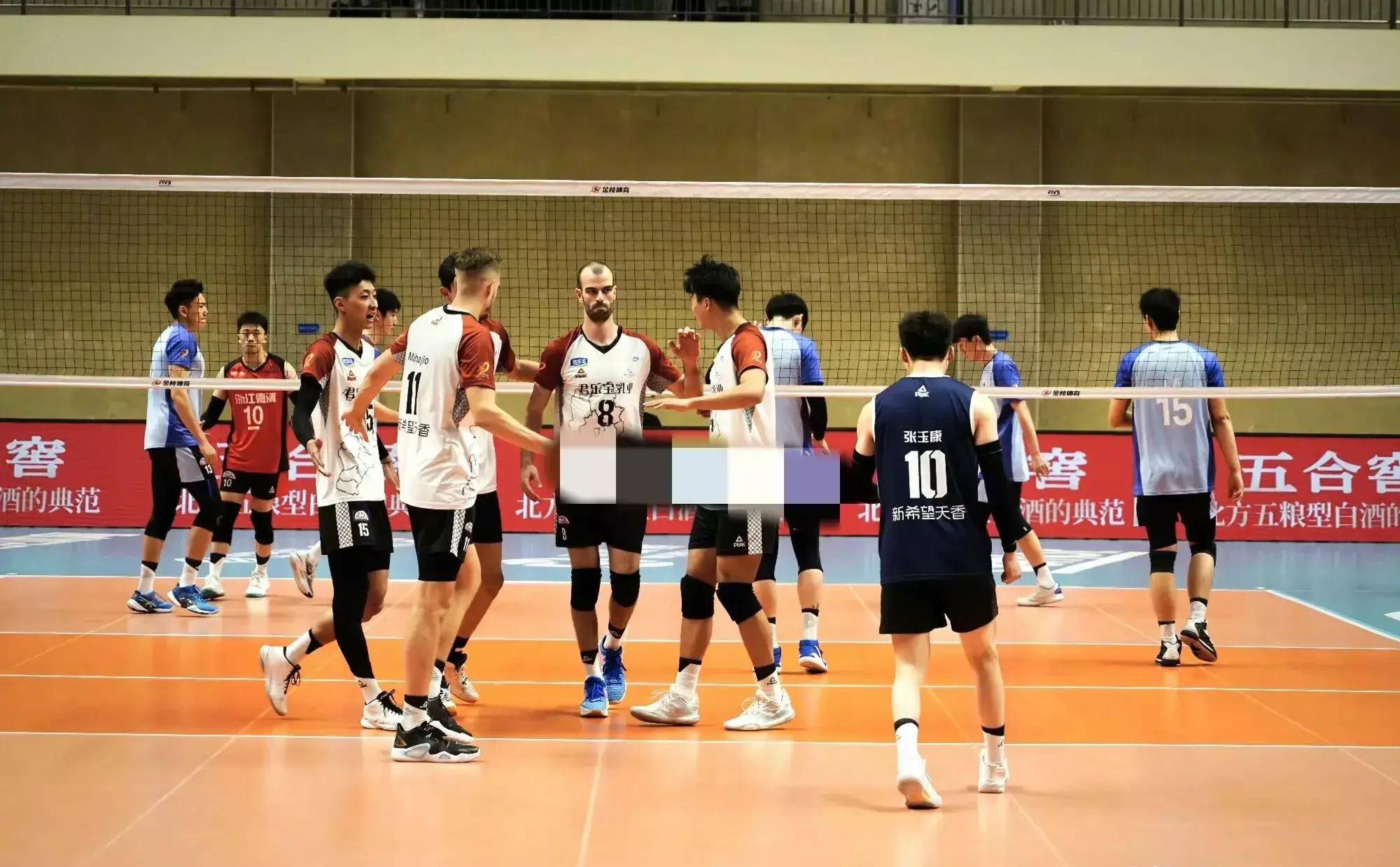 42-49街区:9-11发球:4-4自我损失:28-33河北保定沃力男排个人成绩:西