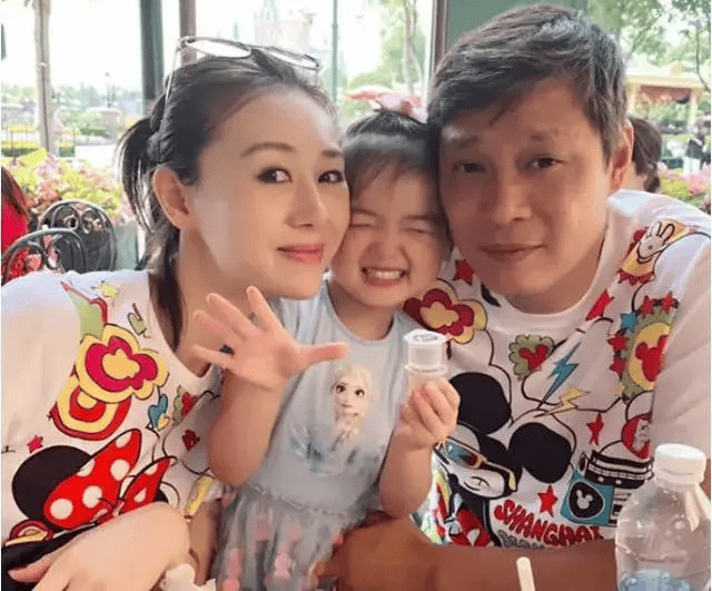 原创为何没有卷入李铁案李铁被抓时范志毅的反应证明其妻子没看错人