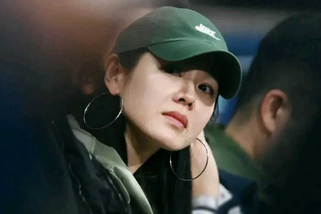 玄彬孙艺珍合体现身,孩子究竟是谁的?_朴信惠_女性_责任