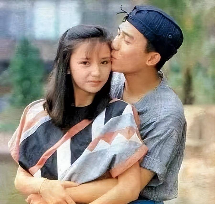 在被刘嘉玲抢走梁朝伟后,她果断嫁进豪门,分手后独自抚养儿子_曾华倩