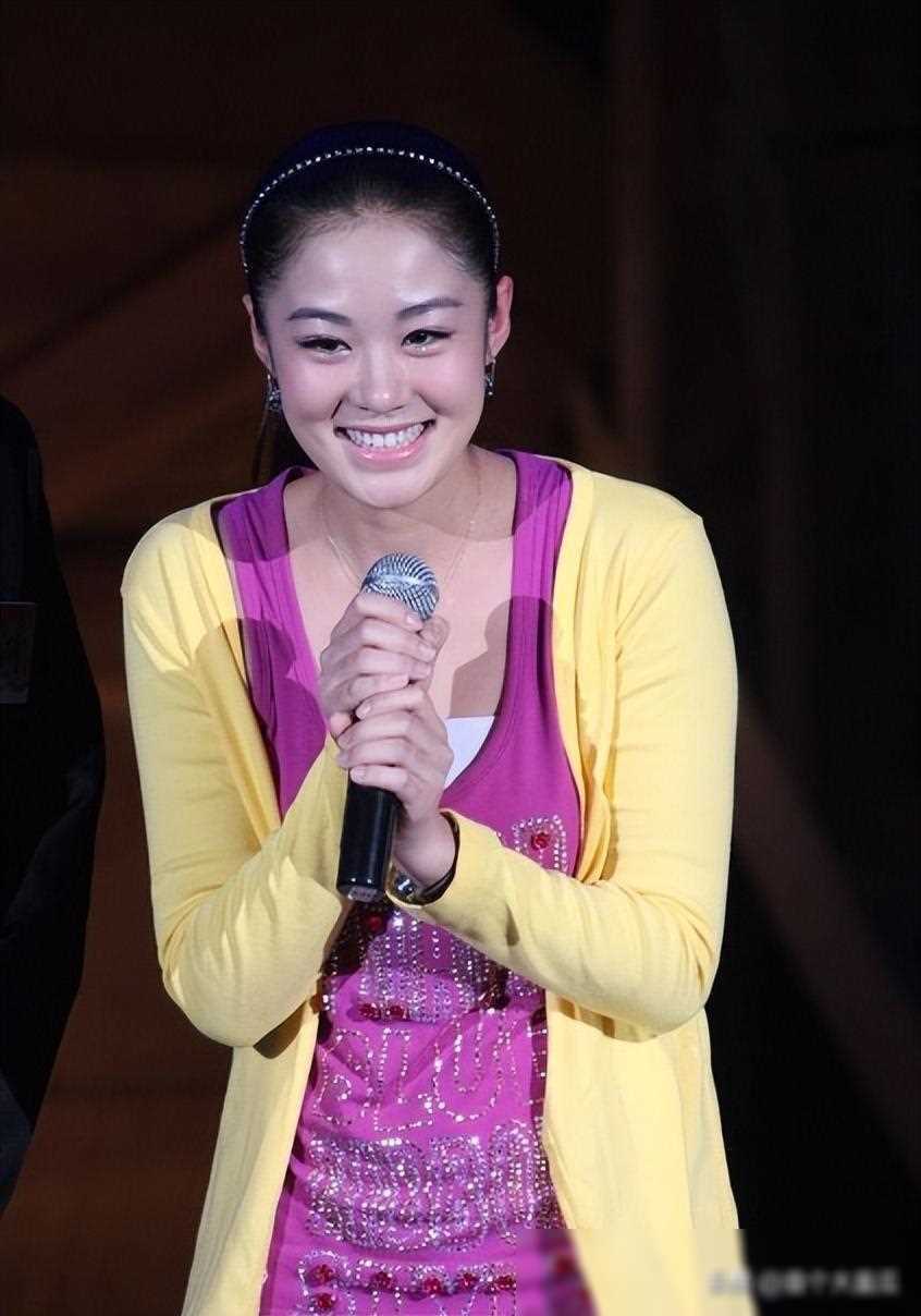 原创不顾赵本山阻拦嫁富商丈夫被判14年毕畅现状如何