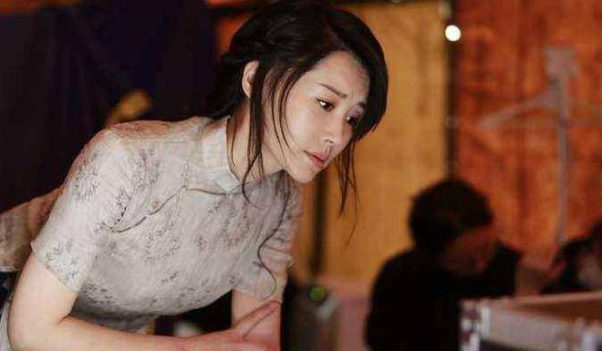 "冻龄"美女李小冉,再次为内衣代言,尽显火辣身材_魅力_广告_演技