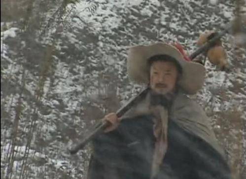 风雪山神庙让林冲幻想破灭陆谦为何是压垮他的最后一根稻草