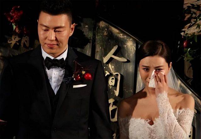 李根和王星洋2017年在北京举行了一场浪漫而隆重的婚礼.