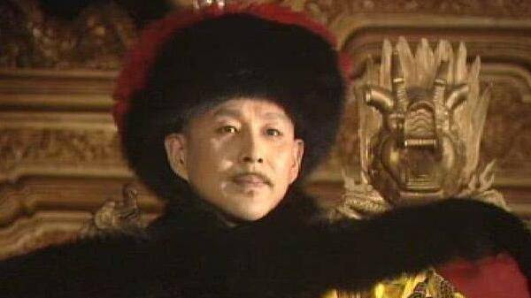 在我国封建时代,诞生过494位皇帝,其中在位时间最长的是爱新觉罗玄烨