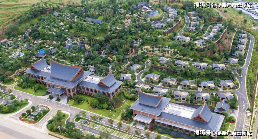 昆明七彩云南古滇名城万亩康养大盘真正把养老和度假做到极致