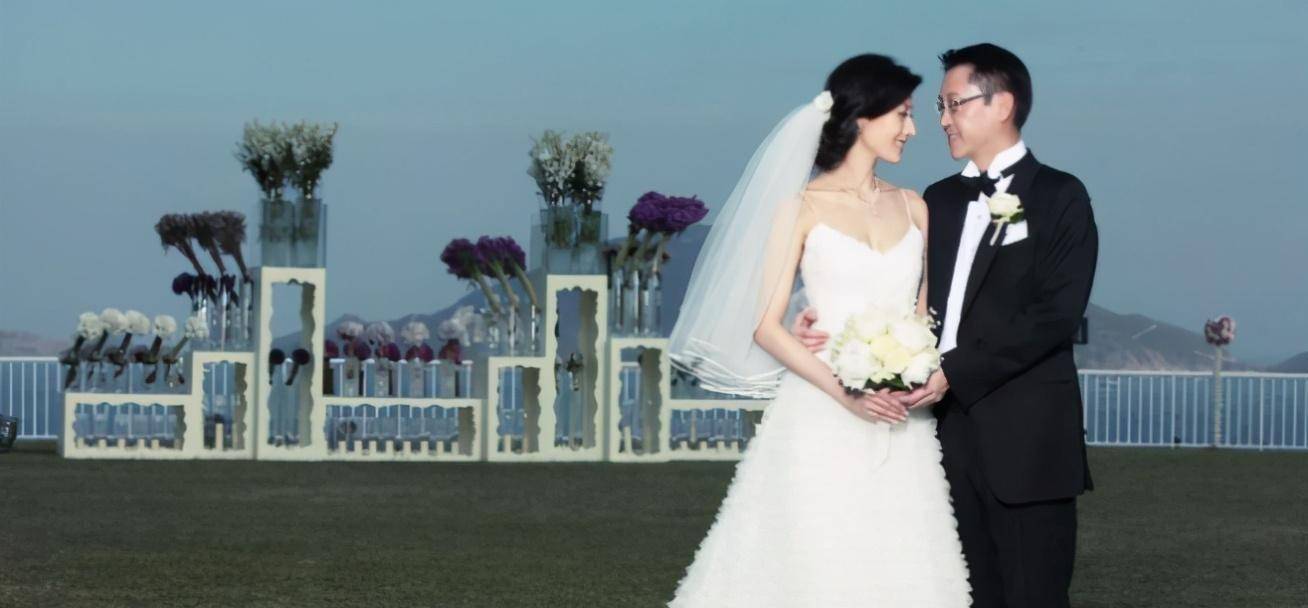 杨俊毅结婚照图片