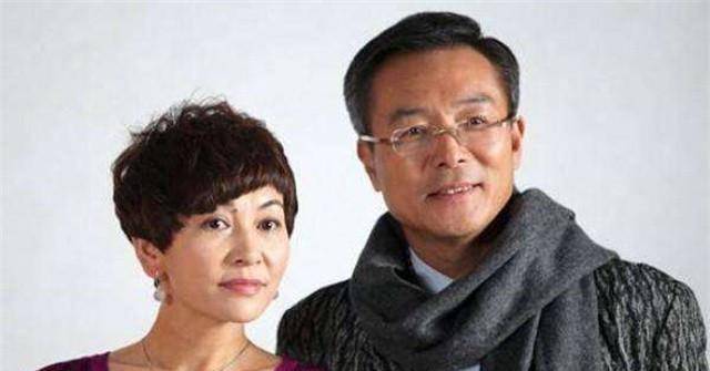 四料影帝谢园葬礼享年61岁无子女送终圈内众星纷纷悼念