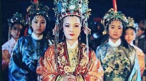 王熙凤的笑话点破真相_贾府_贾母和_王夫人