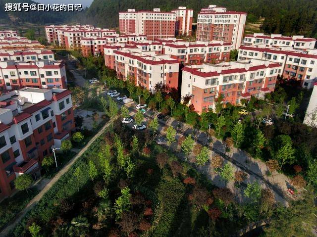 桐梓九坝生态度假区避暑房海拔1350米商业街配套高铁公交车直达