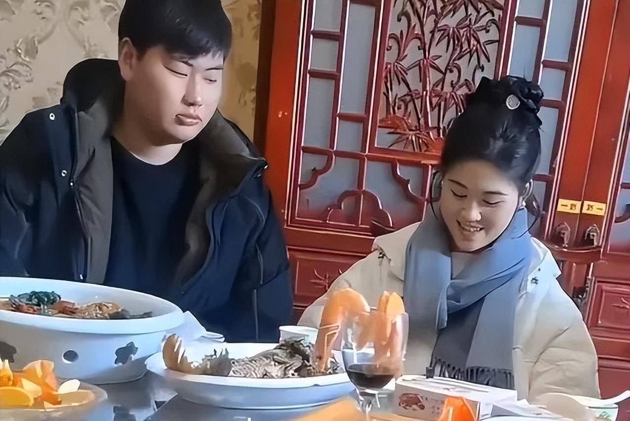 后脚陈萌亲自做饭送饭,他表示很开心_朱之文_儿媳妇_朱家