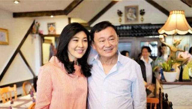 军方借着英拉的一点失误无限放大,这位优秀的泰国女总统就这样在权利
