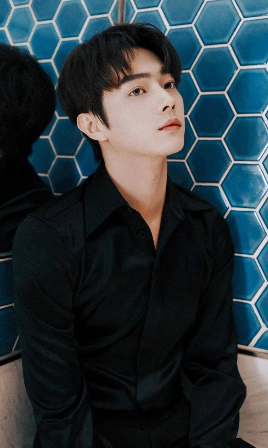 可以发现任嘉伦的配音演员基本是张杰,也是配音cv非常有名的一位