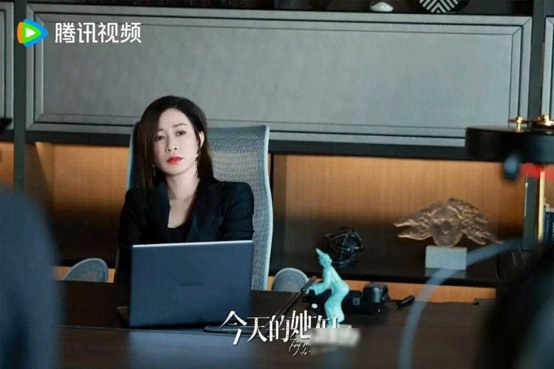 原创行业风波下的她们大结局刘思源遭抵制结局唏嘘