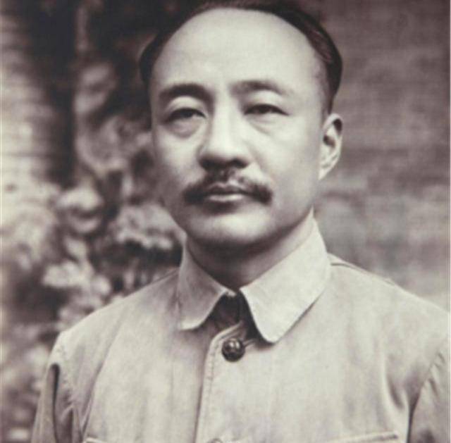 1882年,夺妻之人李烈钧在江西武宁出生.