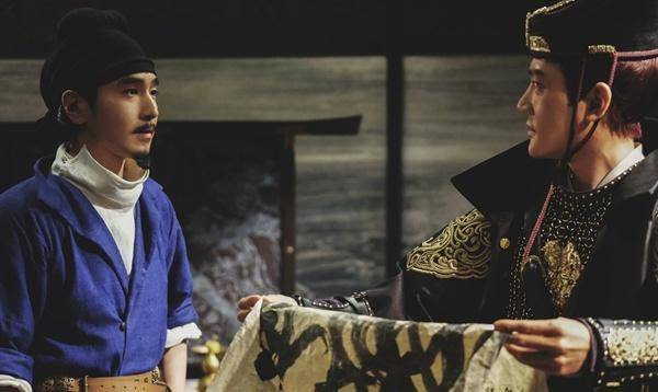 原创狄仁杰被人诬告谋反第一时间就认了罪一件棉衣救了他