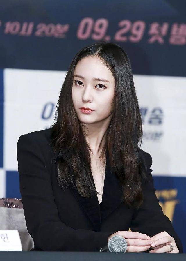 穿西装最好看的女明星在这里!
