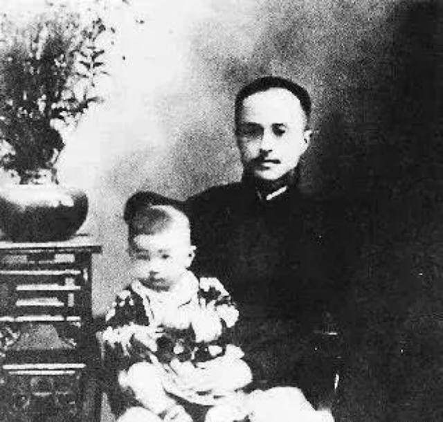 陆英嫁妆排满10条街合肥四姐妹之母36岁却因拔牙而死