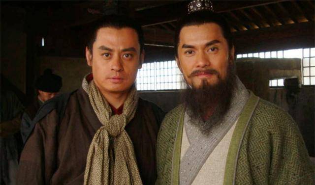 事成之后,又怎么给兄弟们分下去成果呢?