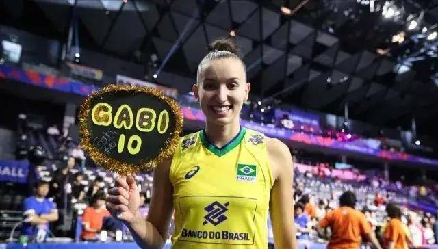 原创加比离开银行古德蒂落泪下赛季将和朱婷哈克组成三驾马车驰骋意甲