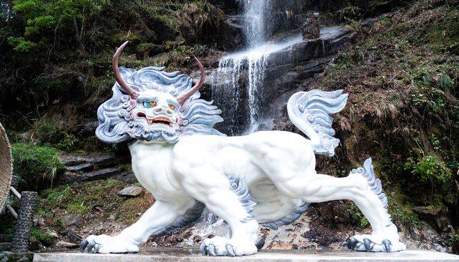 邱启敬山海经古地图系列之南山经大型公共艺术巡展首站开幕