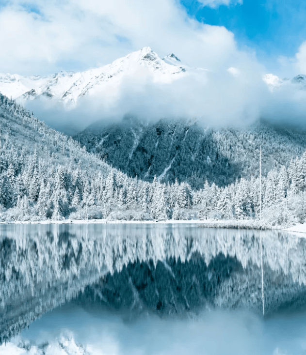 九寨沟附近雪山图片