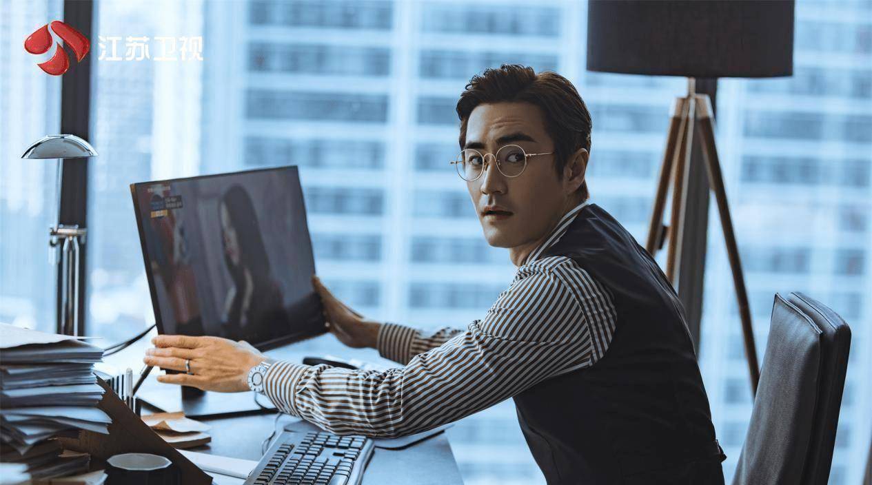 原创大象访谈杨玏我们会尝试拍更多的喜剧毕竟我们的工作就是为观众