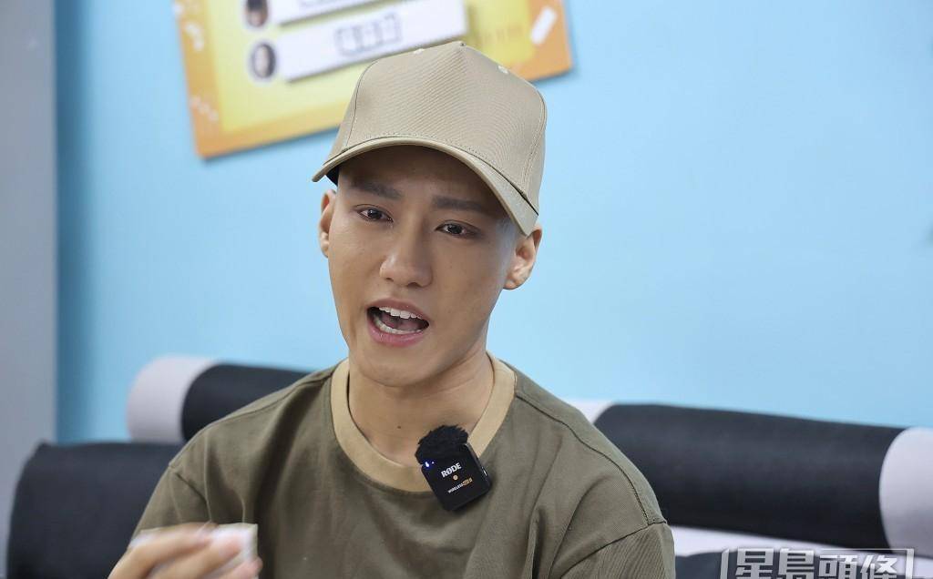 采访结束时,虽然前路一片黯淡,但文松南依然乐观并鼓励自己:"无论遇到