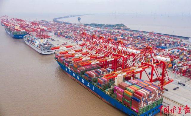 上海自贸区离岸金融中心路径选择及风险防范