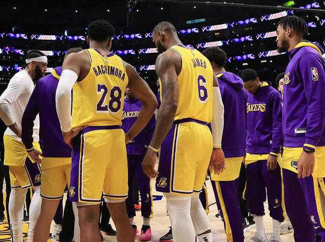 nba湖人队计划夏季组建三巨头詹姆斯或夺冠后谋划退役