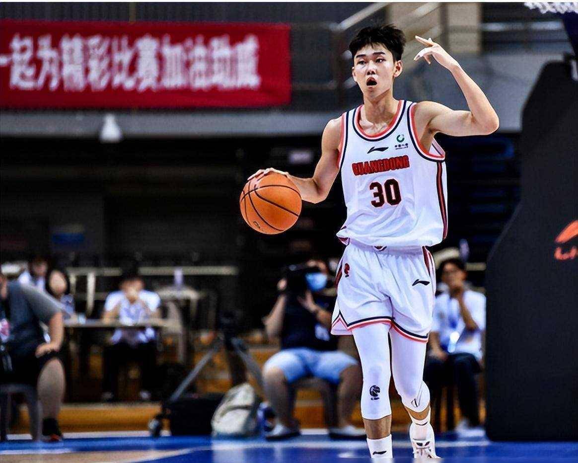 原创宏远憾负深圳小王仕鹏狂轰6三分难救主