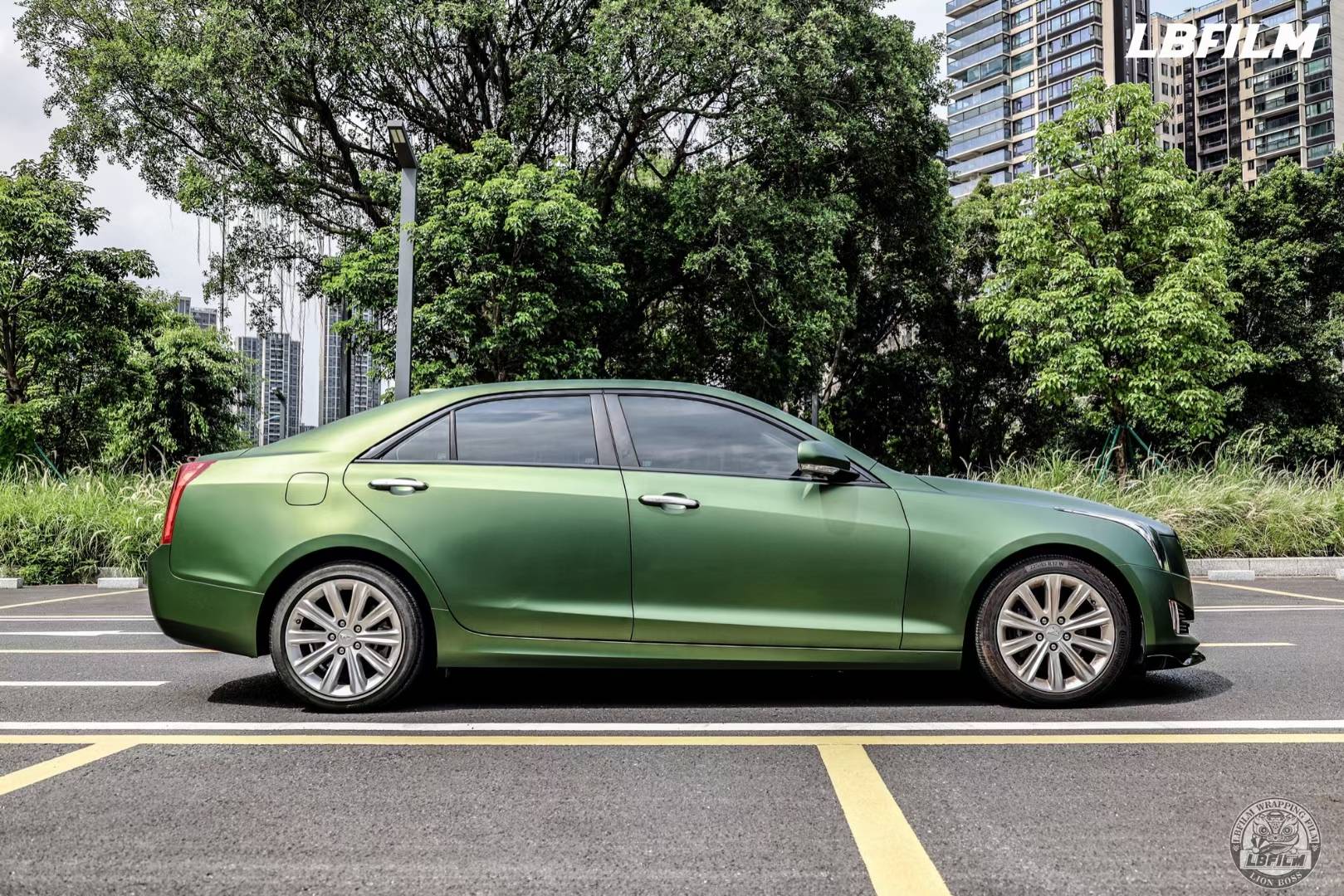 凯迪拉克atsl-lb改色膜超亚赛博绿,冷艳又高贵的颜色