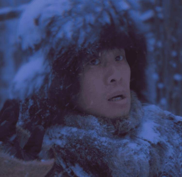 原创悬崖之上全网票房第一让两大影帝出演张艺谋这部电影太狠