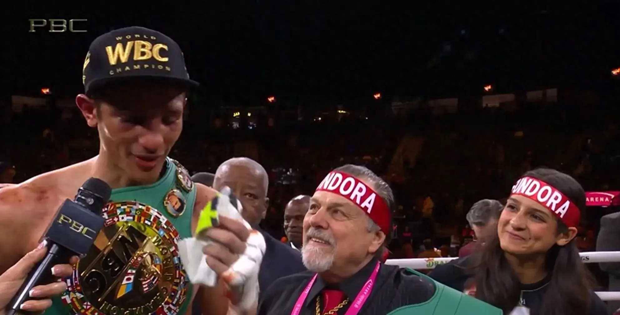 原创芬多拉我可以打小斯彭斯也想打克劳福德他是最厉害的拳王