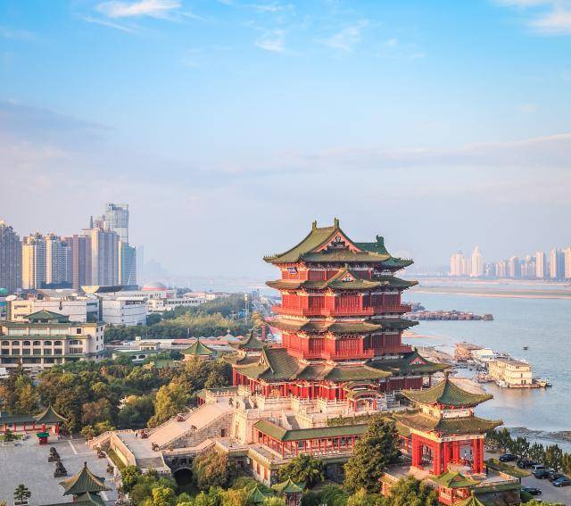 《滕王阁序》中的滕王是谁?李渊最小的儿子是怎样为人处世的