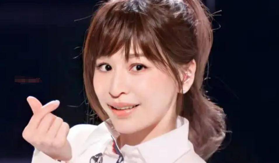 原创盘点国内娱乐圈那些清新甜美治愈系女明星谁甜到你的心里
