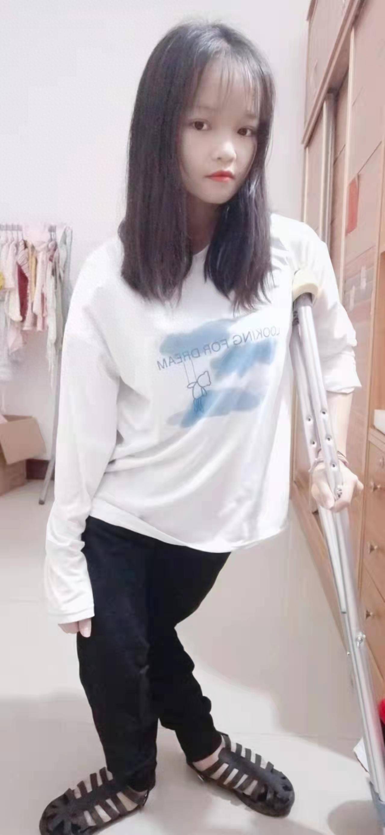 广西双腿残疾女孩,19岁被父亲逼嫁47岁老头,对方只出2000彩礼