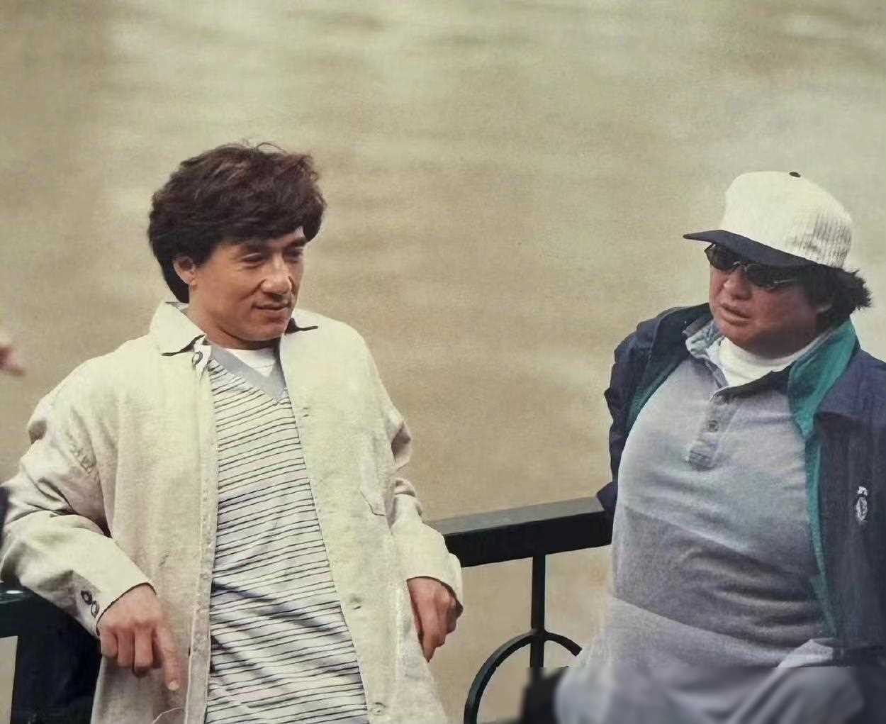 成龙发文庆祝70岁生日李晨吴京周杰伦王力宏送祝福上热