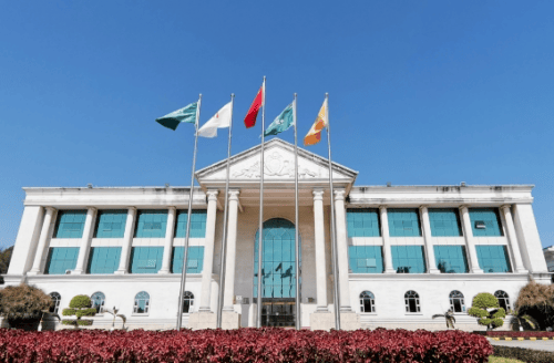 实控人朱林瑶坚持科研理念突破新高度华宝集团旗下公司再攀科技新高峰