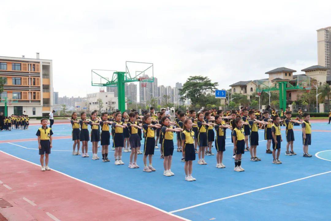 关注队列队形展风采强健体魄恰少年惠州市惠城区金山湖小学队形队列