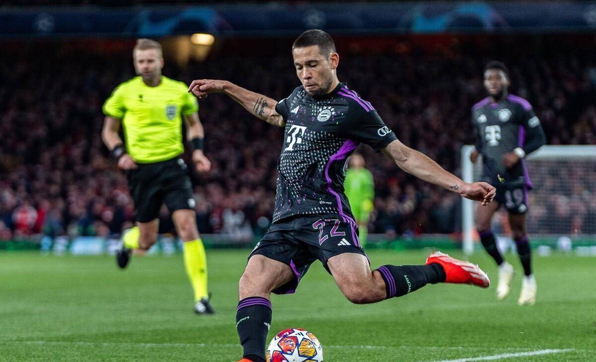 原创凌晨3点欧冠争冠半区火星四射2战进10球曼城拜仁占先机