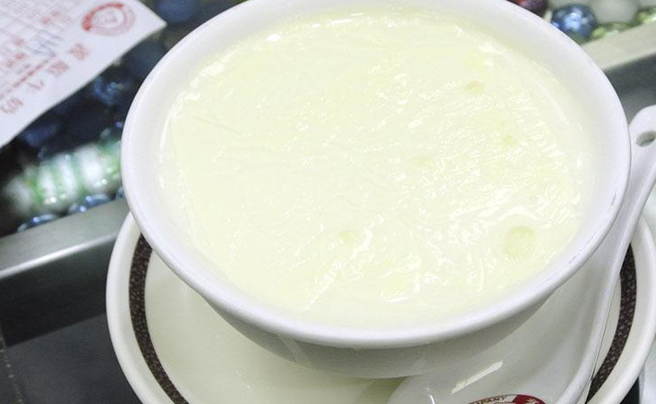 奶皮_牛奶_混合