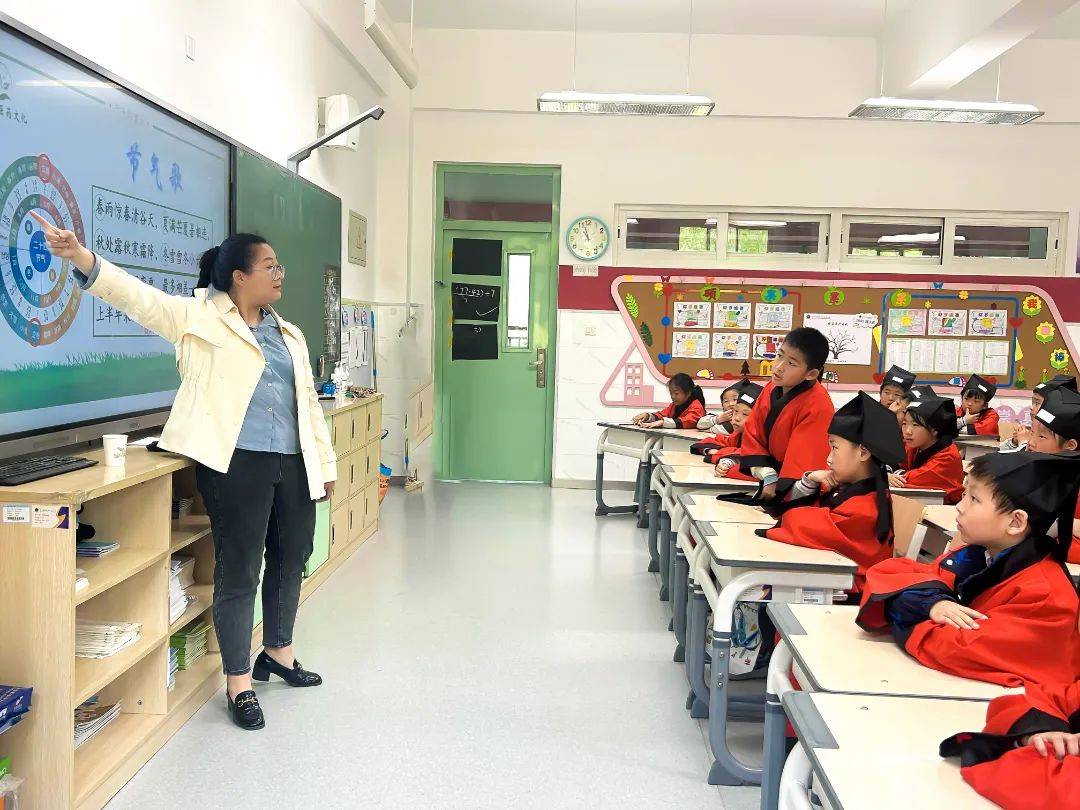 慈海教育中医药文化校园行活动在济南金谷德艺小学举行